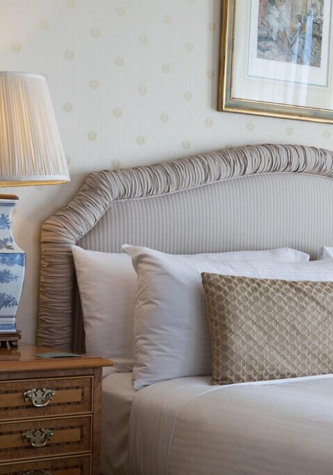 furniture-3189674_1920